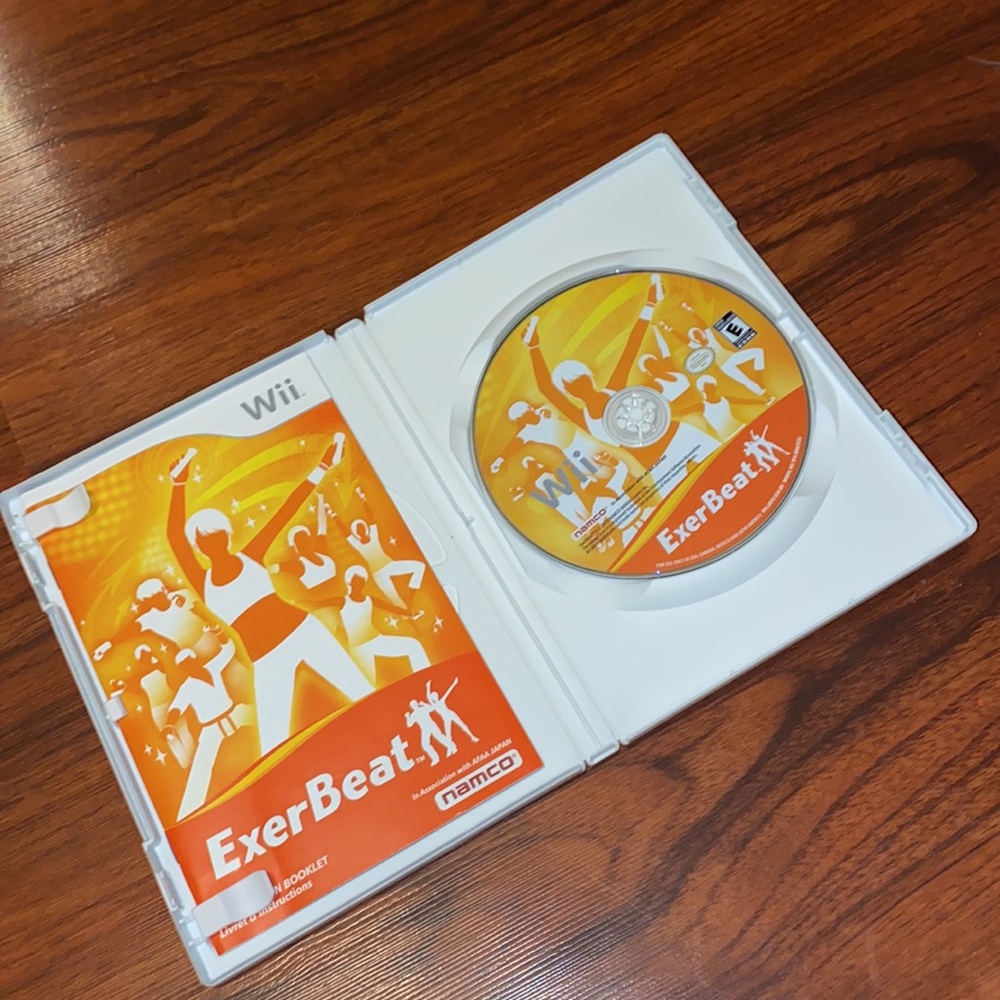 Retro EXERBEAT- Nintendo Wii Video Game w/ Case & Manual GUC - Picture 4 of 8